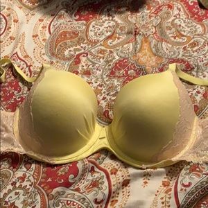 Victoria’s Secret Yellow lace bra